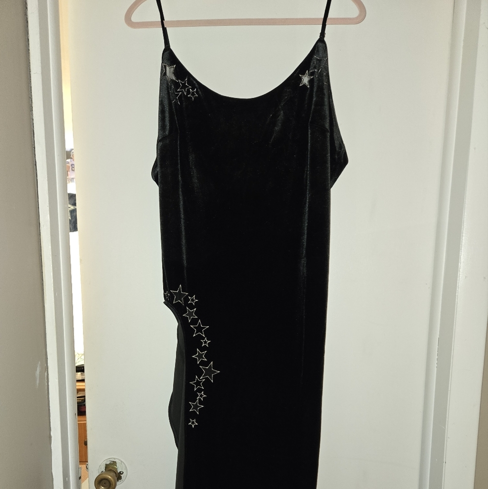 Victoria Secrets Night Wear